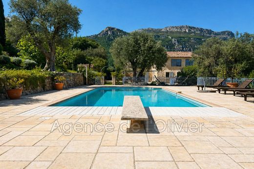Вилла, Le Bar-sur-Loup, Alpes-Maritimes