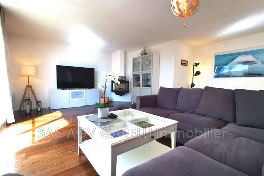 Apartment in Toulon, Var