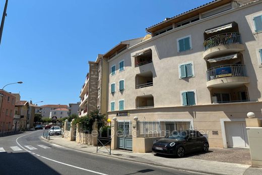 Квартира, Sanary-sur-Mer, Var