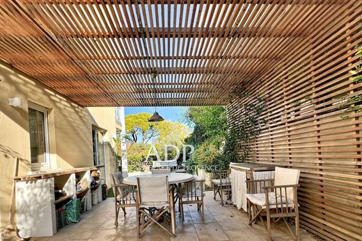 Apartment in Juan-les-Pins, Alpes-Maritimes