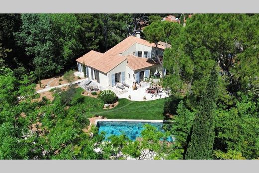 Villa in Maussane-les-Alpilles, Bouches-du-Rhône