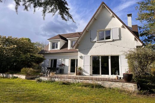 Willa w Maisons-Laffitte, Yvelines