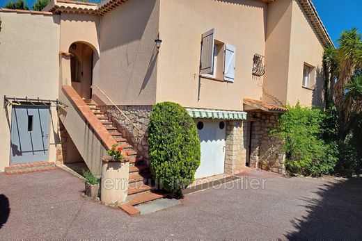 Вилла, Гольф Жуан, Alpes-Maritimes