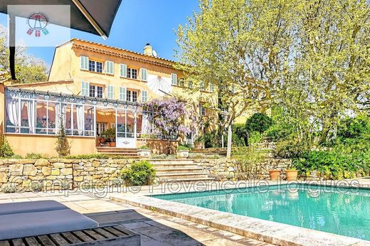 Villa in Le Val, Var