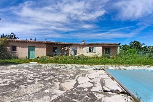 Villa in Le Muy, Var