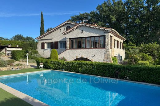 Villa in Valbonne, Alpes-Maritimes