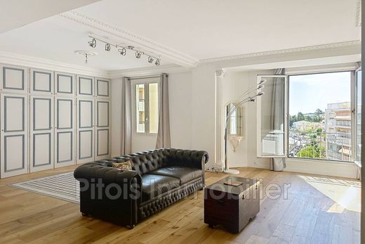 ‏דירה ב  אנטיב, Alpes-Maritimes