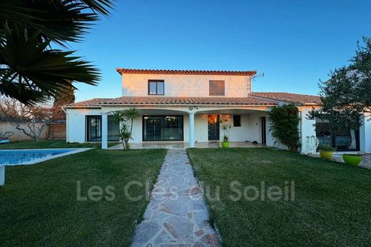 Villa en La Crau, Var