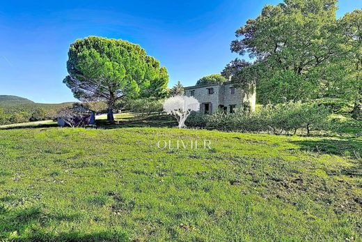 Villa in Saint-Saturnin-lès-Apt, Vaucluse