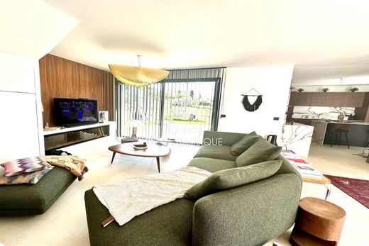 Villa en Saint-Maximin-la-Sainte-Baume, Var