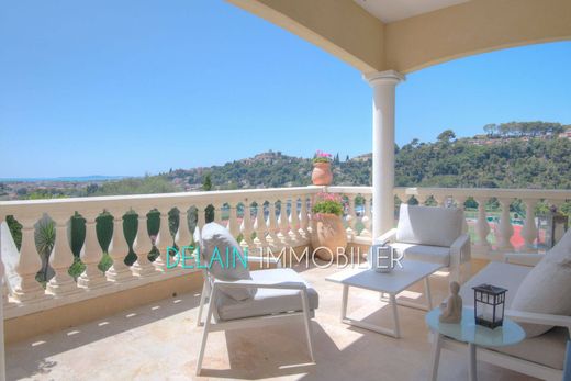 Villa in Cagnes-sur-Mer, Alpes-Maritimes