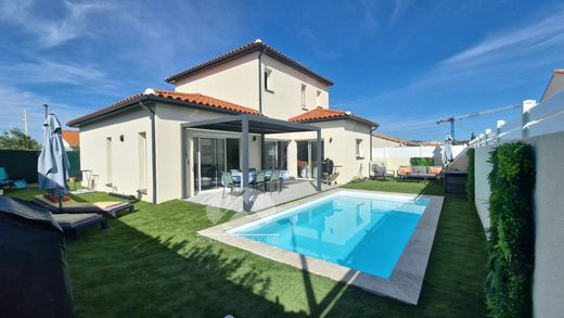 Villa in Nissan-lez-Enserune, Hérault