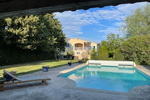 Villa Fontvieille, Bouches-du-Rhône