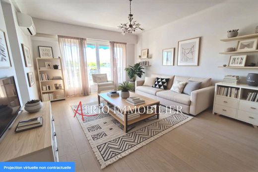 Appartamento a Cagnes-sur-Mer, Alpi Marittime