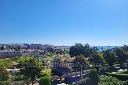 아파트 / Cagnes-sur-Mer, Alpes-Maritimes