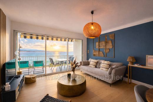 ‏דירה ב  Sanary-sur-Mer, Var