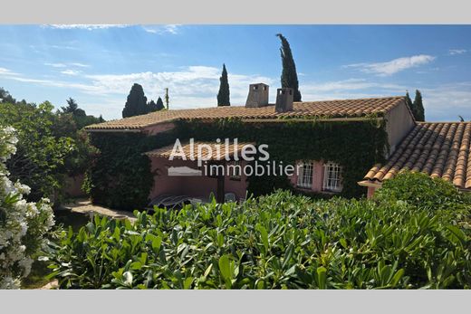 Villa in Aureille, Bouches-du-Rhône