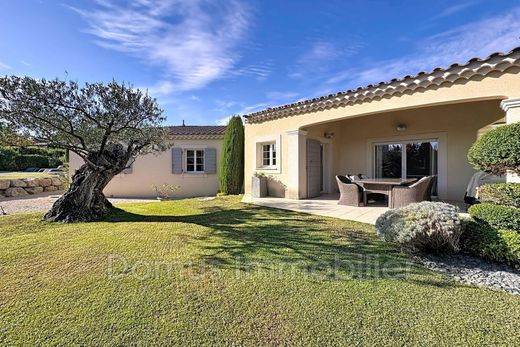 Villa à Saint-Saturnin-lès-Avignon, Vaucluse