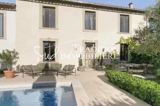 Villa à Maillane, Bouches-du-Rhône