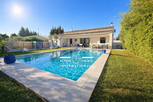 Willa w Mouriès, Bouches-du-Rhône