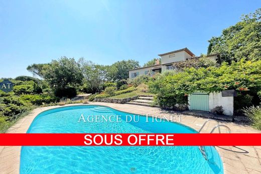 Villa en Saint-Cézaire-sur-Siagne, Alpes Marítimos