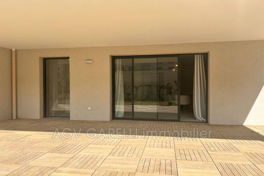 Διαμέρισμα σε Hyères, Var