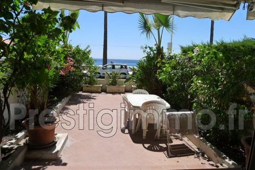 Daire Juan-les-Pins, Alpes-Maritimes