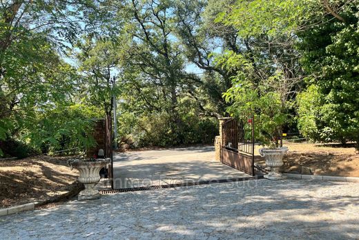 ﻓﻴﻼ ﻓﻲ La Garde-Freinet, Var