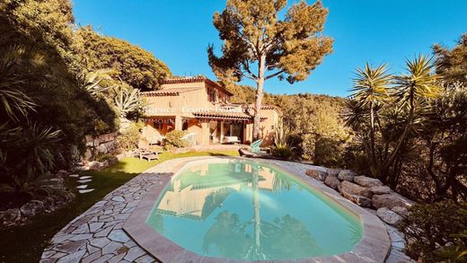 빌라 / Les Issambres, Var