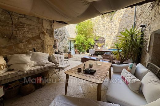 Villa in Milhaud, Gard