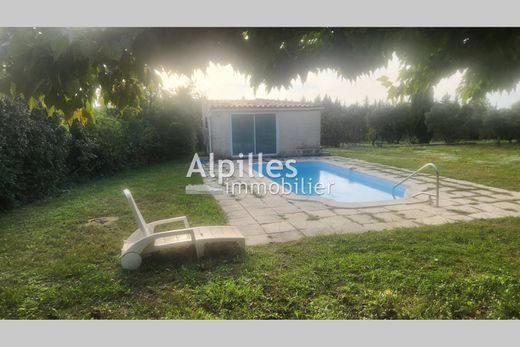 Villa in Fontvieille, Bouches-du-Rhône