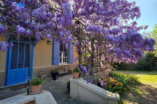 ‏וילה ב  Eygalières, Bouches-du-Rhône