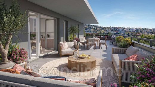 Piso / Apartamento en Saint-Laurent-du-Var, Alpes Marítimos