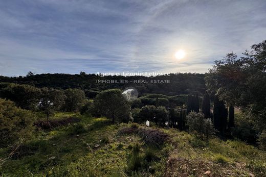 ‏קרקע ב  Les Issambres, Var