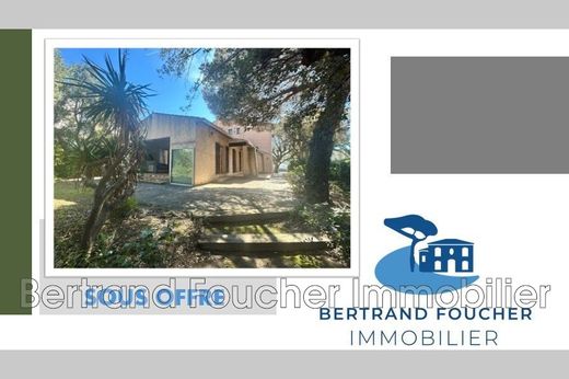 Villa in Cavalaire-sur-Mer, Var