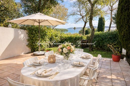 Villa a Grimaud, Var