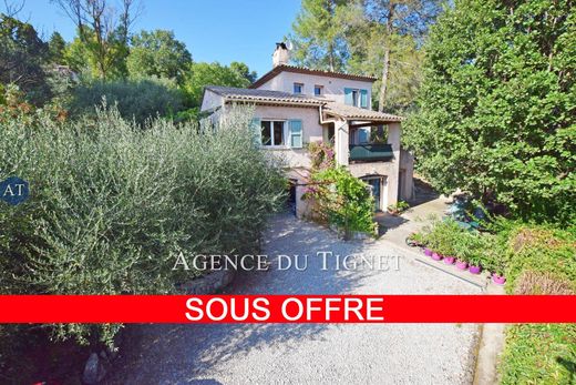 Villa in Le Tignet, Alpes-Maritimes