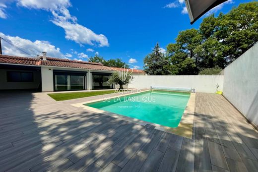 Villa in Nans-les-Pins, Var