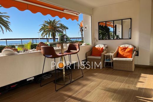 Appartement à Saint-Laurent-du-Var, Alpes-Maritimes