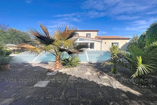 Villa - Gardanne, Bocas do Ródano