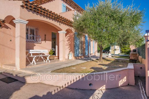 别墅  Mandelieu-la-Napoule, Alpes-Maritimes