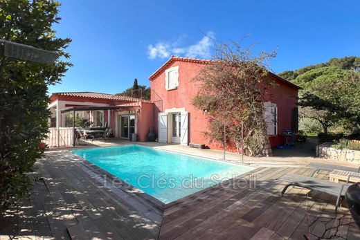 Villa in Carqueiranne, Var