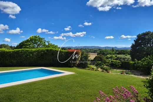 Villa in Eyragues, Bouches-du-Rhône