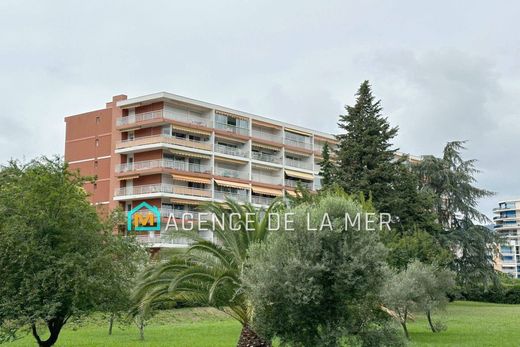 Apartament w Mandelieu-la-Napoule, Alpes-Maritimes