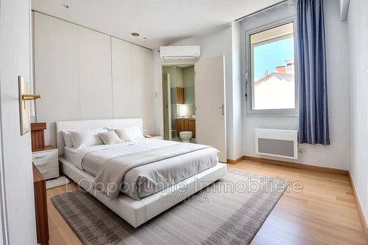 Apartment in Cannes, Alpes-Maritimes