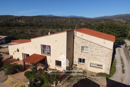 Villa in Finestret, Pyrénées-Orientales