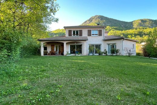 Villa in La Saulce, Hautes-Alpes