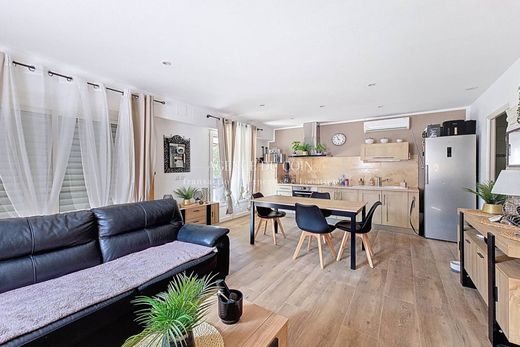 Вилла, Le Thoronet, Var