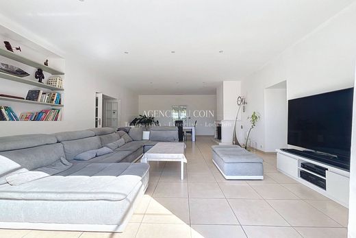 Βίλα σε Moissac-Bellevue, Var