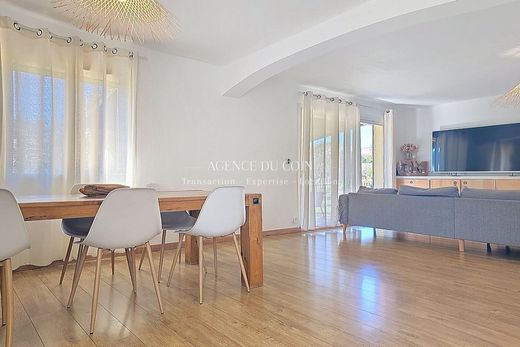 Villa - Le Muy, Var